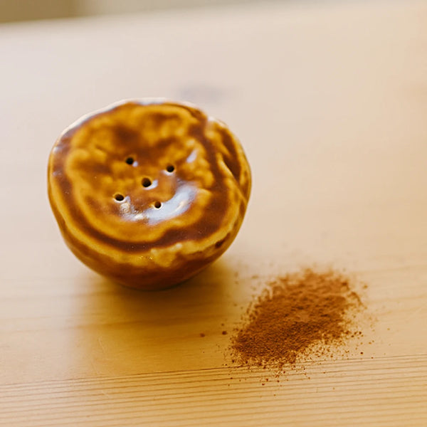 Ceramic Pastel de Nata Cinnamon Dispenser - Portuguese Tradicional Egg Tart